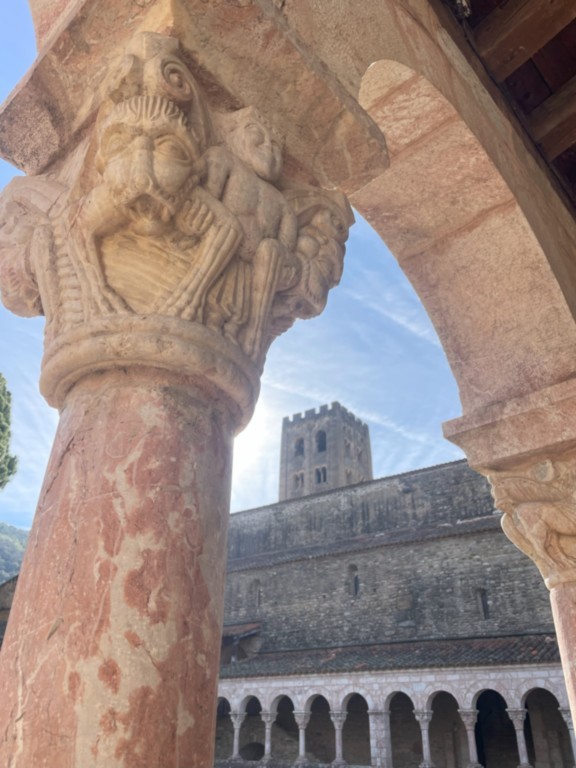 chapiteau abbaye de Saint Michel de Cuxa