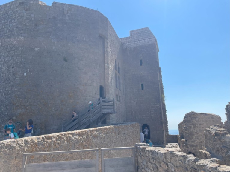 Donjon de Queribus